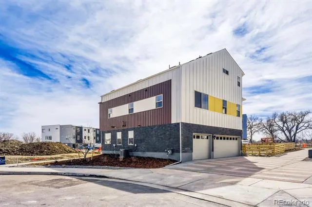 15290 W 68th Place Arvada, CO 80007