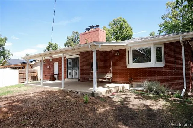 1011 Jamaica Street Aurora, CO 80010