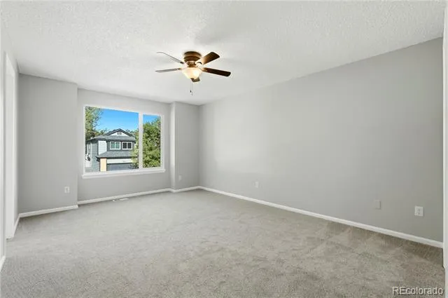 5566 S Ireland Street Aurora, CO 80015