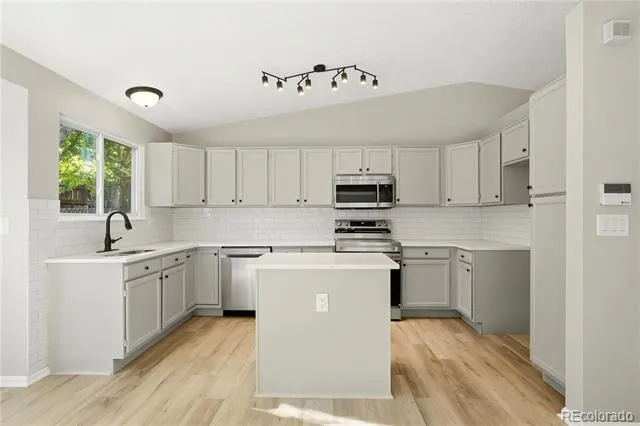 5566 S Ireland Street Aurora, CO 80015