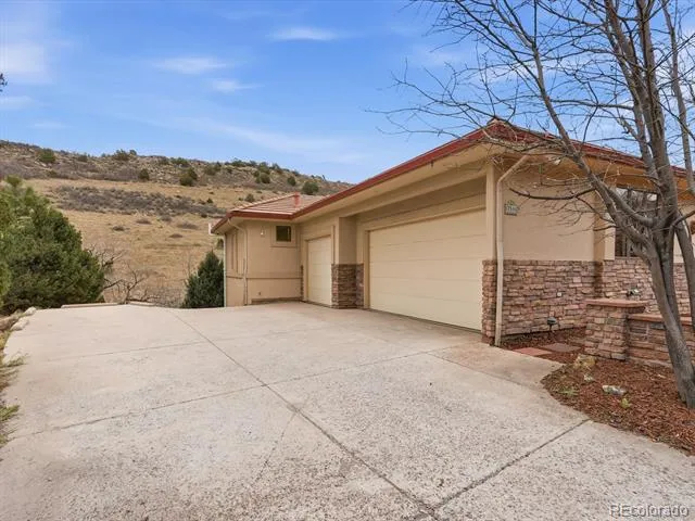 7144 Fox Paw Trail Littleton, CO 80125
