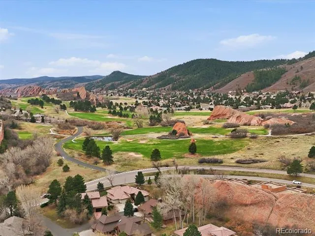 7144 Fox Paw Trail Littleton, CO 80125