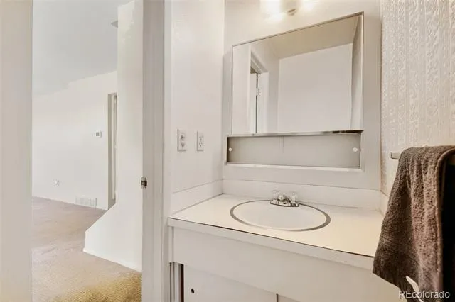 8783 Santa Fe Drive Thornton, CO 80260