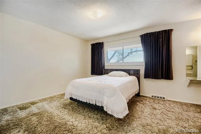 8783 Santa Fe Drive Thornton, CO 80260