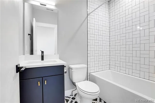 4925 W 10th Avenue #103 Denver, CO 80204
