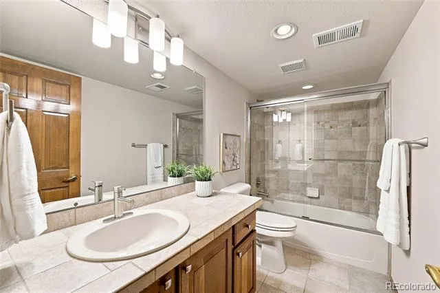 8151 S Algonquian Circle Aurora, CO 80016