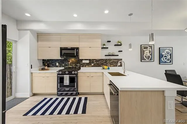 3437 W 63rd Place Denver, CO 80221