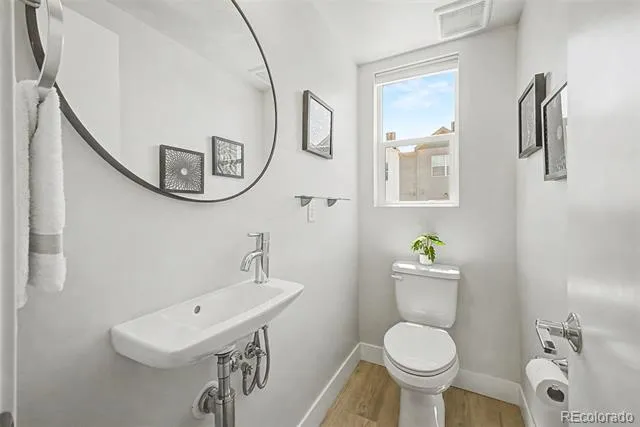 3437 W 63rd Place Denver, CO 80221