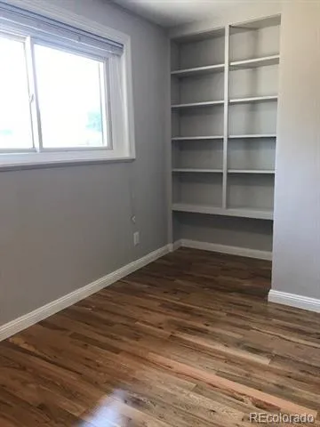 2285 E Noble Street Centennial, CO 80121