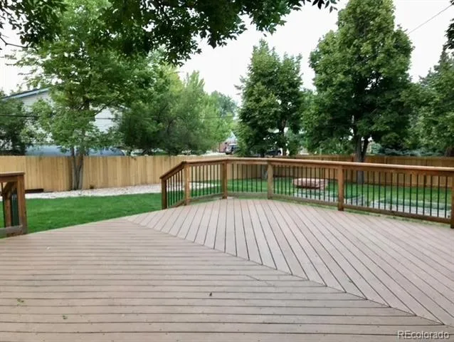 2285 E Noble Street Centennial, CO 80121