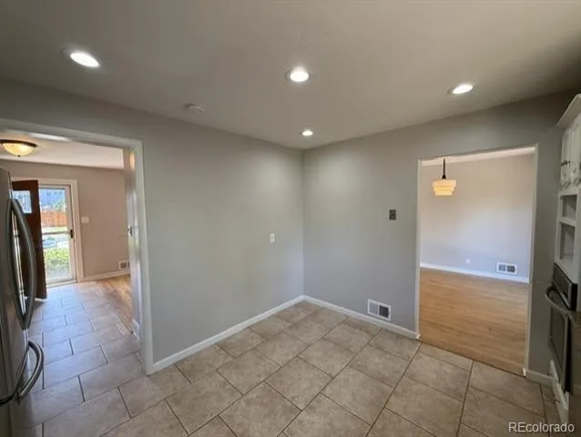 2285 E Noble Street Centennial, CO 80121