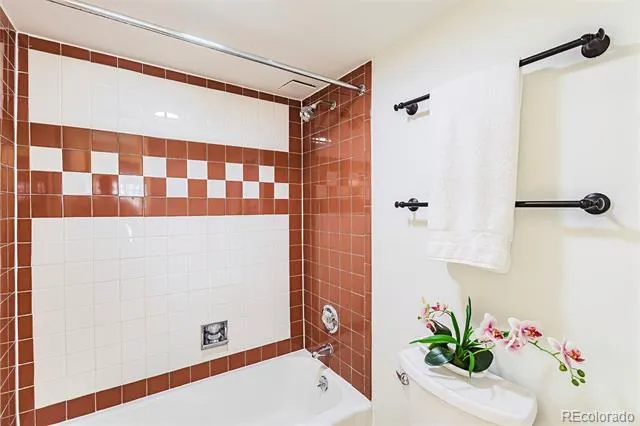 4801 E 9th Avenue #209S Denver, CO 80220