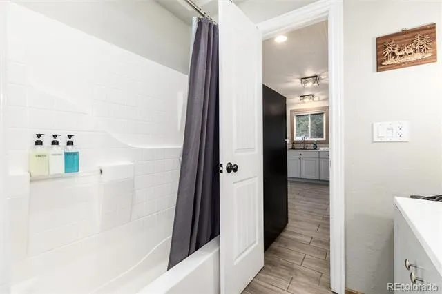 159 Lake Road Idaho Springs, CO 80452