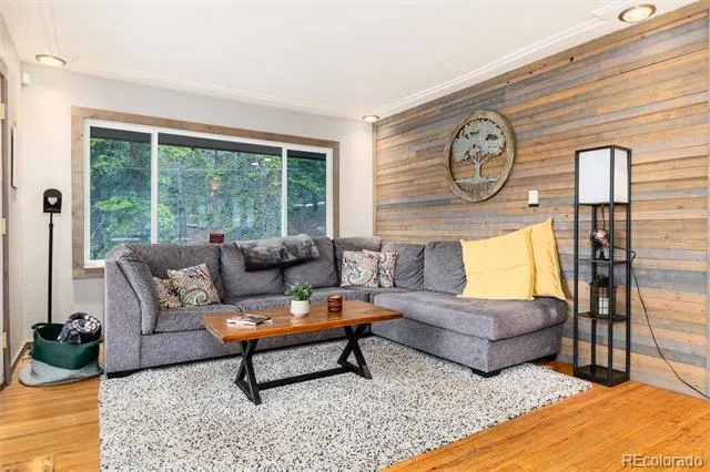 159 Lake Road Idaho Springs, CO 80452