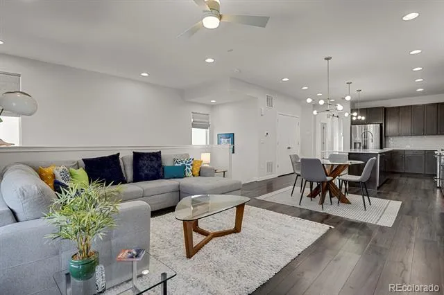 9029 Ramblestone Street Highlands Ranch, CO 80129