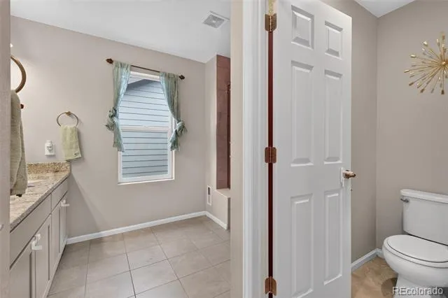 4728 Helena Street Denver, CO 80239