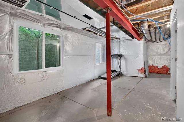 4728 Helena Street Denver, CO 80239