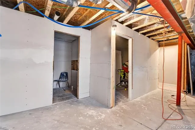 4728 Helena Street Denver, CO 80239