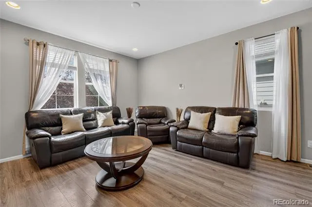 4728 Helena Street Denver, CO 80239