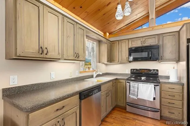 9901 County Road 120 Salida, CO 81201