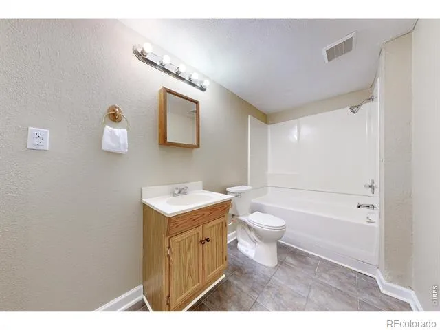 5047 E 112th Court Thornton, CO 80233