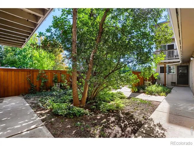 1609 Cottonwood Drive #2 Louisville, CO 80027