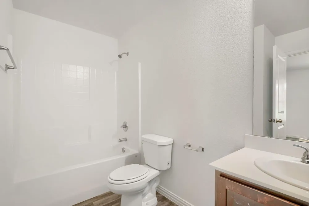 1221 Whitten Avenue Tyler, TX 75702