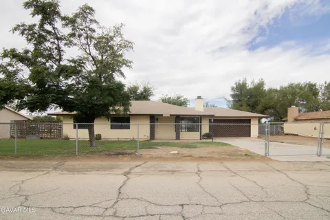 40629 E 174th Street