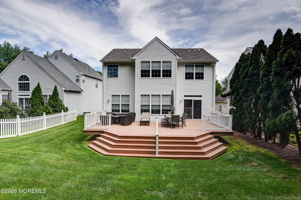 4 Sheraton Key Colts Neck, NJ 07722