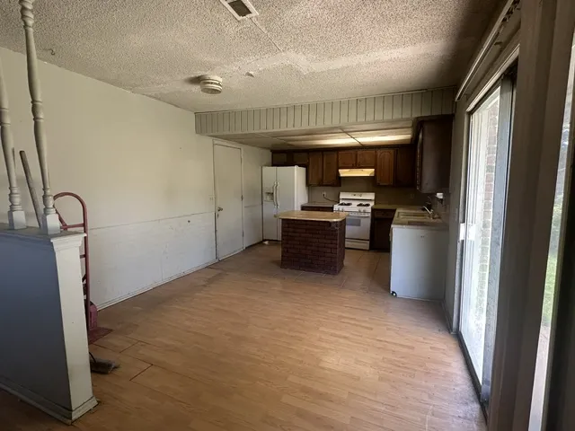 11502 E 64th Street Broken Arrow, OK 74012