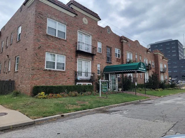 24 E 17th Street Tulsa, OK 74119