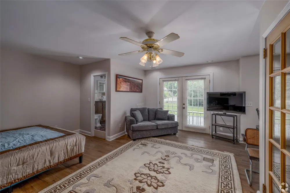 24 E 17th Street Tulsa, OK 74119