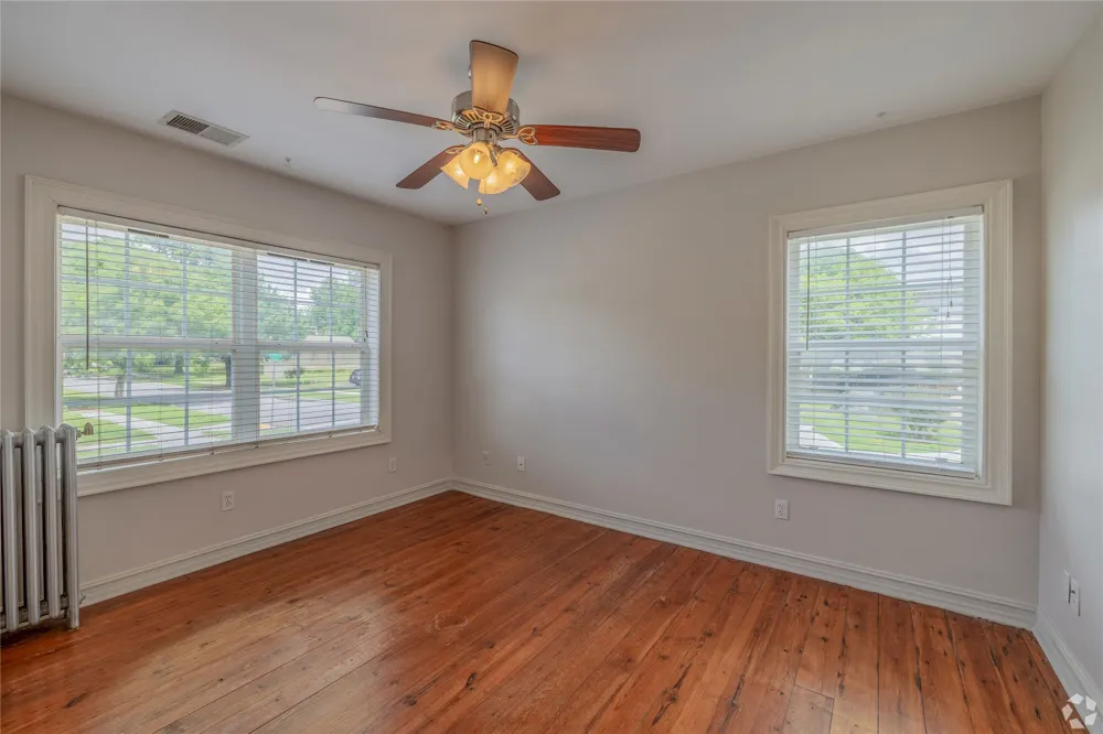 24 E 17th Street Tulsa, OK 74119