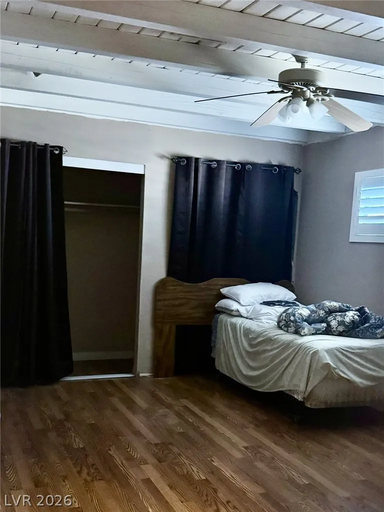 167 E Robindale Road Las Vegas, NV 89123