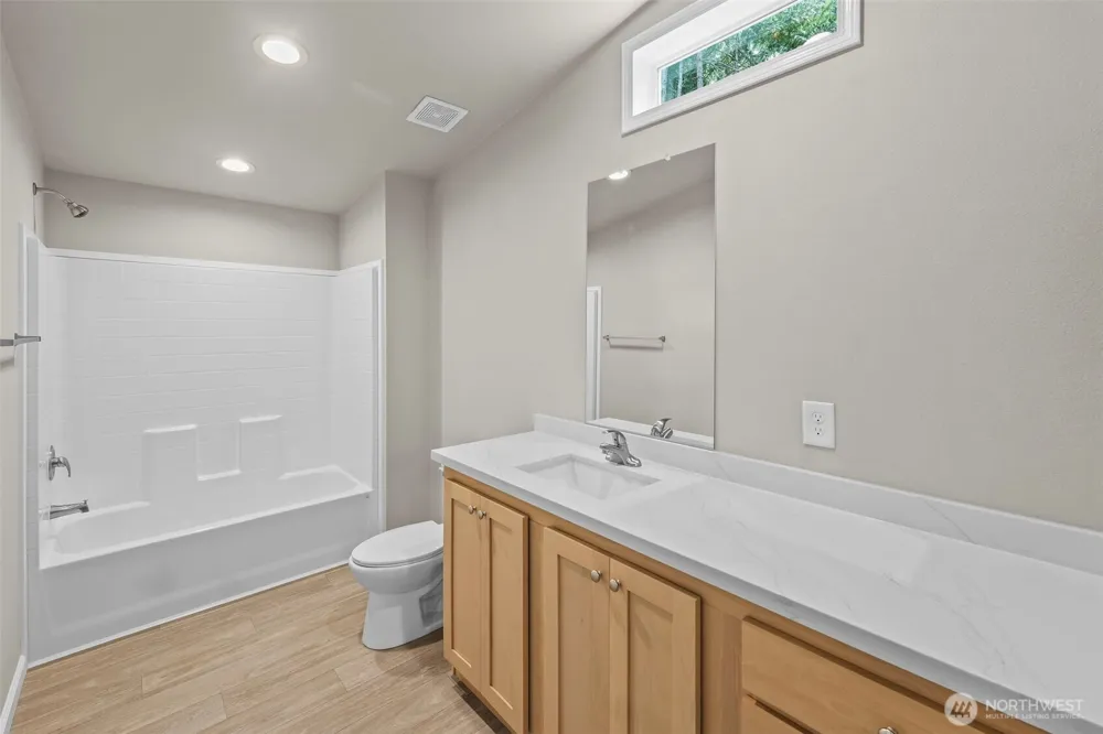 3975 Salmonberry Road SE Port Orchard, WA 98366