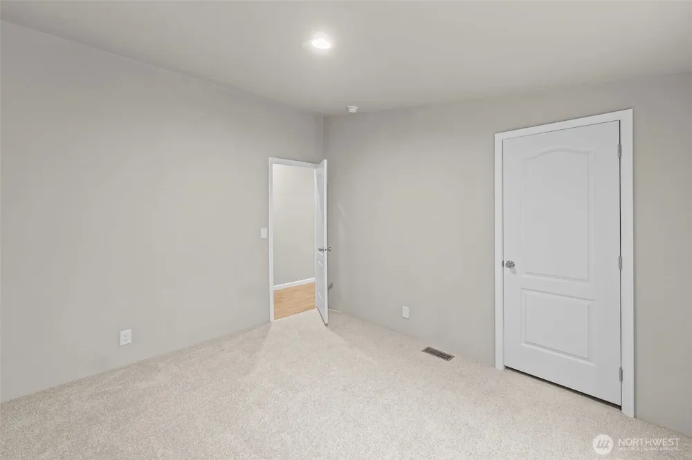 3975 Salmonberry Road SE Port Orchard, WA 98366