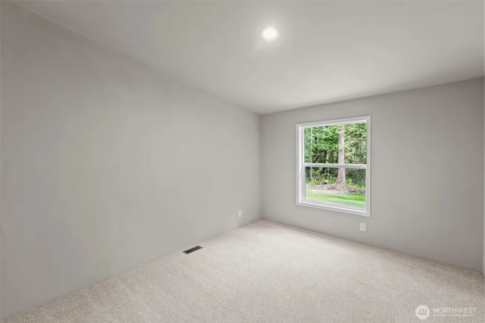 3975 Salmonberry Road SE Port Orchard, WA 98366