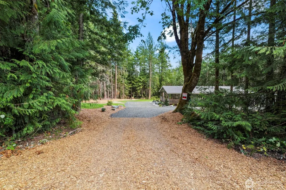 3975 Salmonberry Road SE Port Orchard, WA 98366