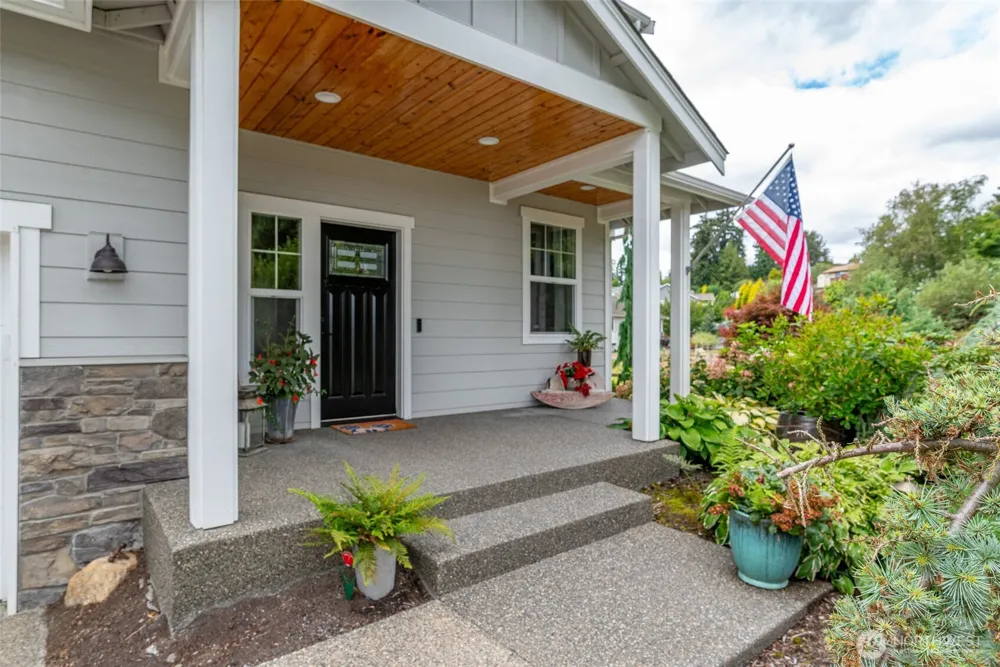 16700 Frazier Heights Place Burlington, WA 98233