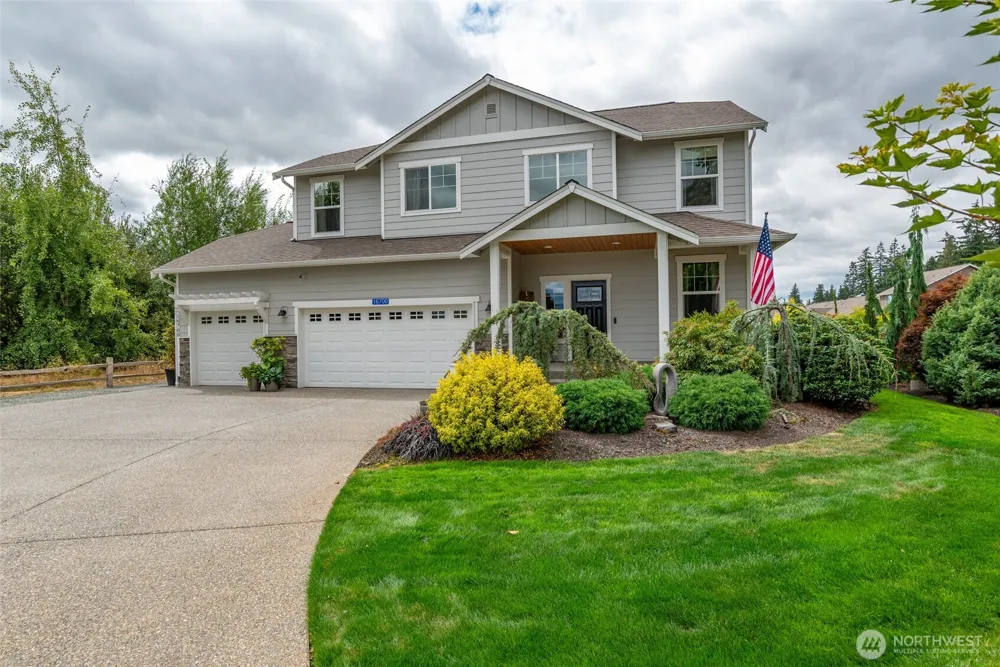 16700 Frazier Heights Place Burlington, WA 98233