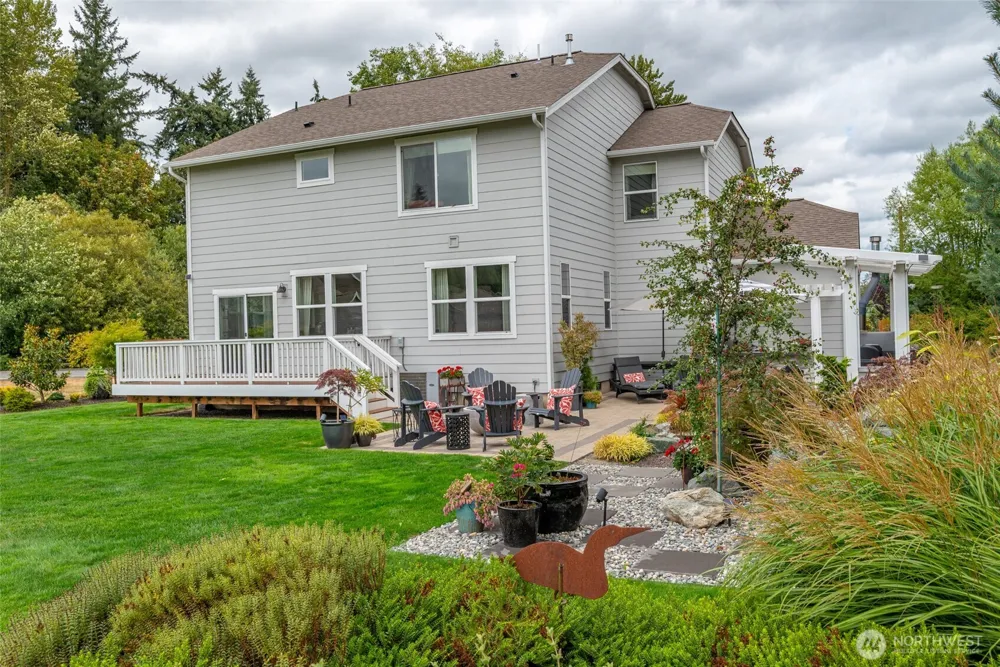 16700 Frazier Heights Place Burlington, WA 98233