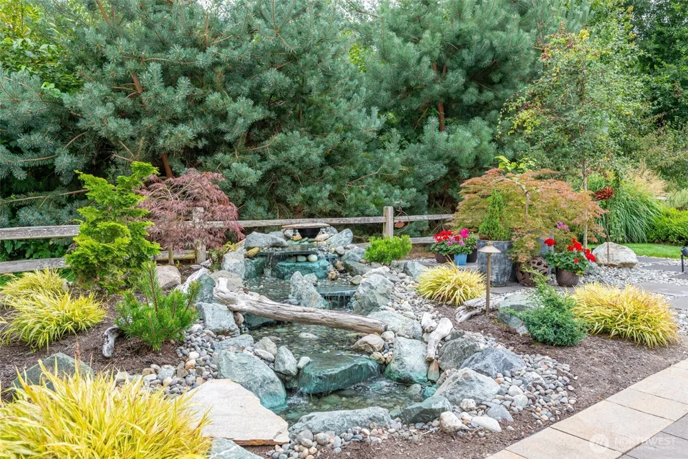 16700 Frazier Heights Place Burlington, WA 98233