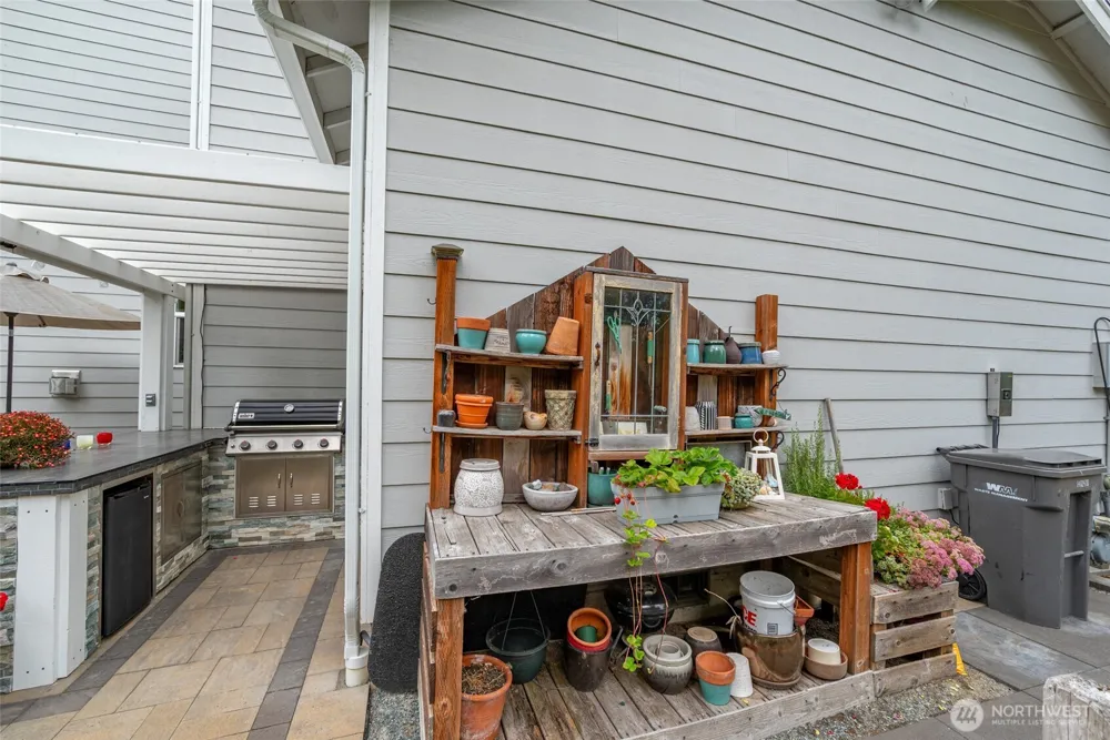 16700 Frazier Heights Place Burlington, WA 98233