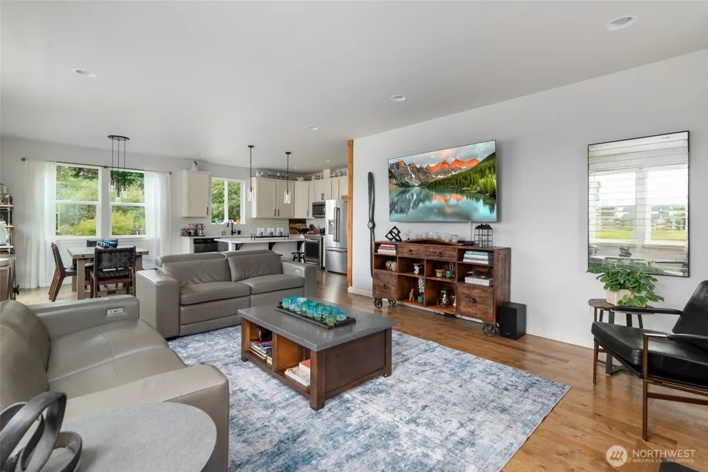 16700 Frazier Heights Place Burlington, WA 98233