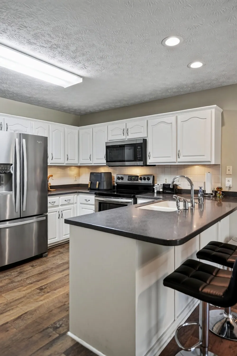 3337 Claybrook Dr Cookeville, TN 38506