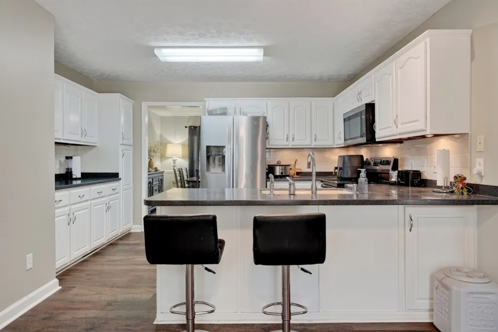 3337 Claybrook Dr Cookeville, TN 38506