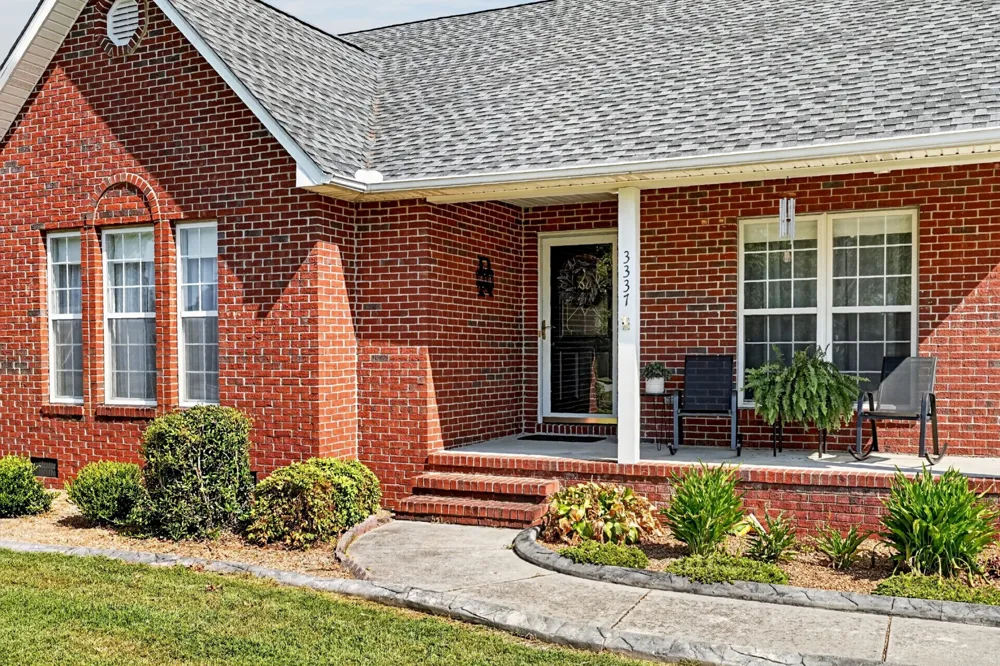 3337 Claybrook Dr Cookeville, TN 38506