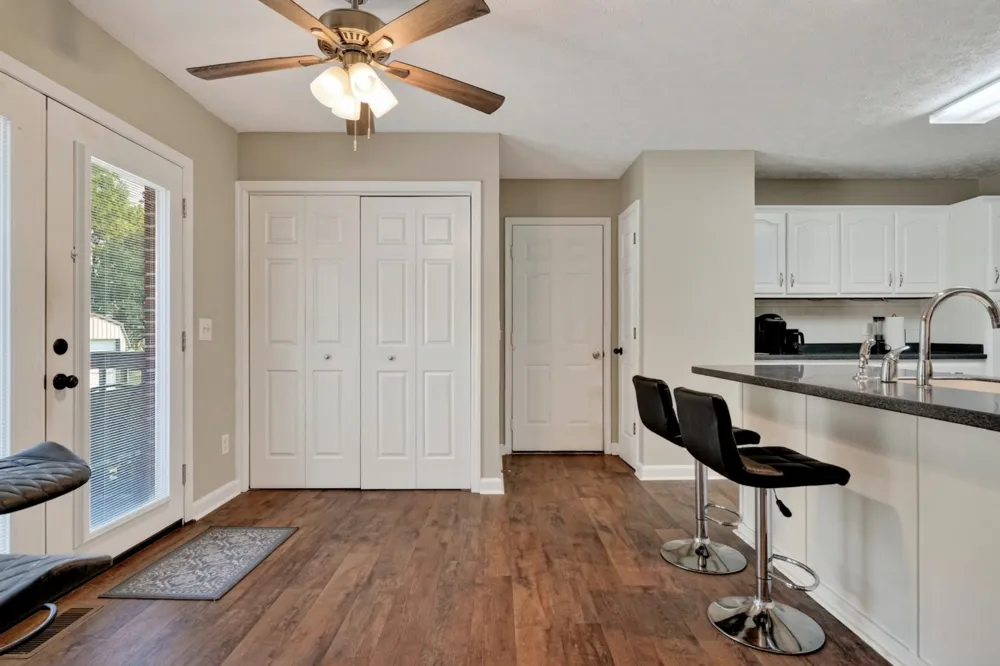 3337 Claybrook Dr Cookeville, TN 38506