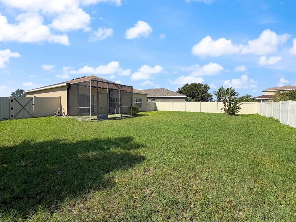 814 PARKER DEN DRIVE Ruskin, FL 33570