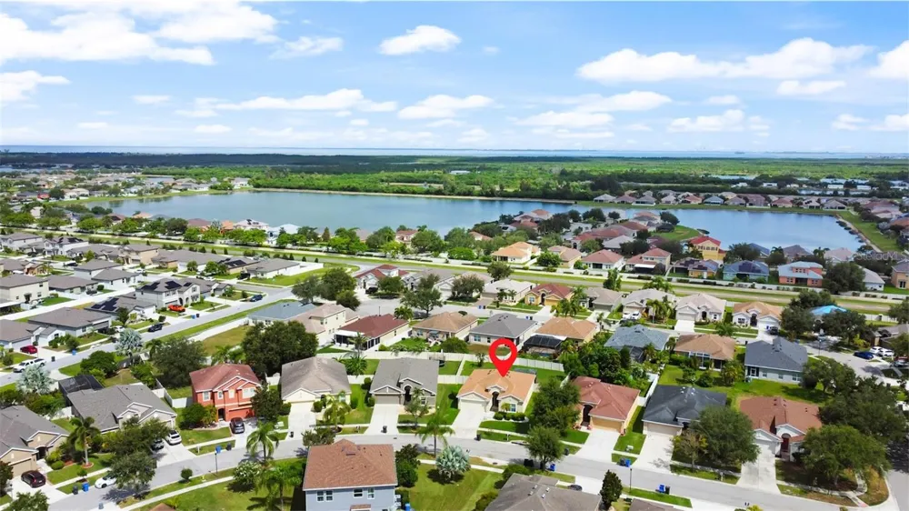 814 PARKER DEN DRIVE Ruskin, FL 33570